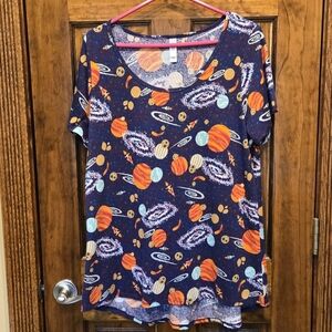 Lularoe Galaxy Classic T EUC Large